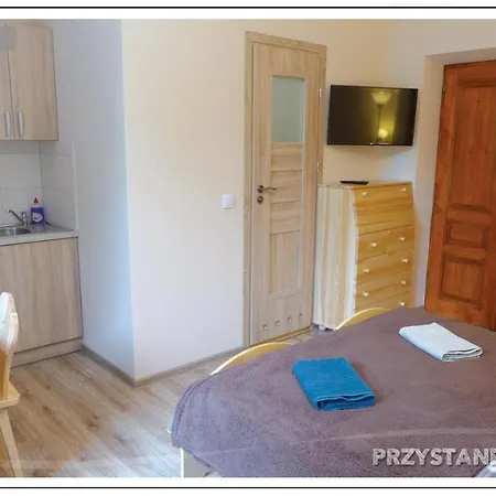 Pokoj Z Lazienka I Aneksem - Przystanek *